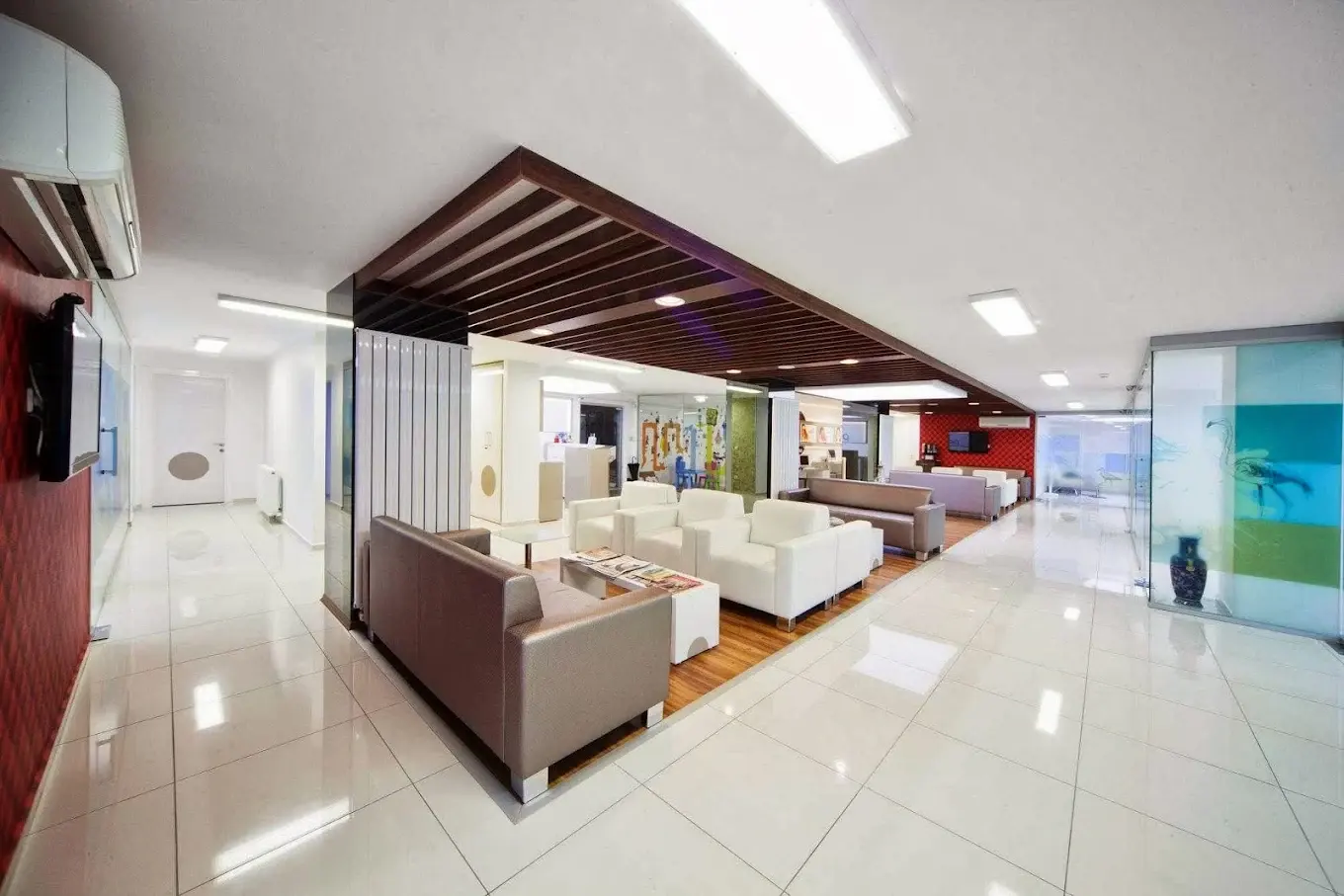 Clinic-provided photograph of Polident Dental Clinic