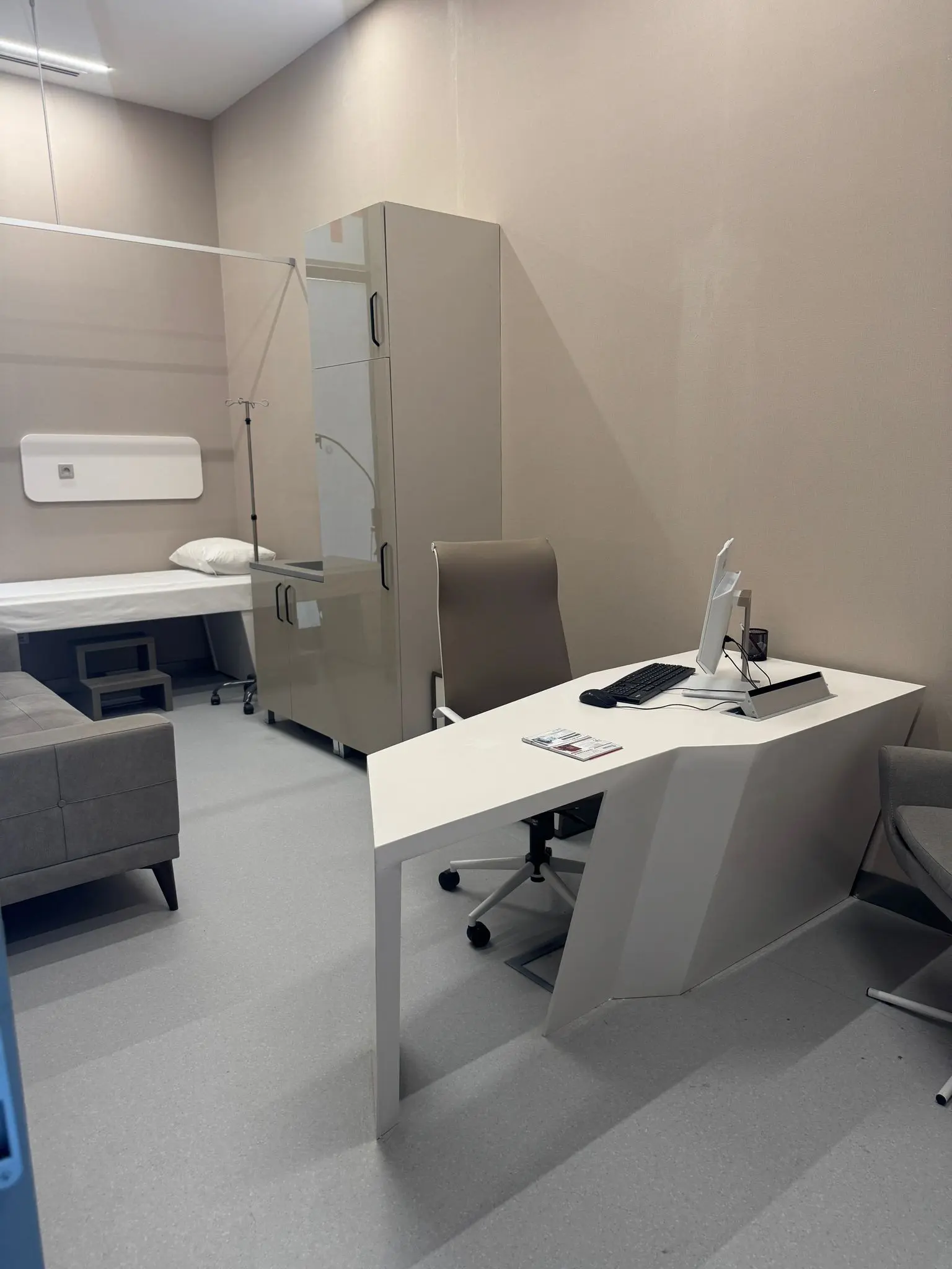 Von der Klinik bereitgestelltes Foto von Dr. Süha Kaynar