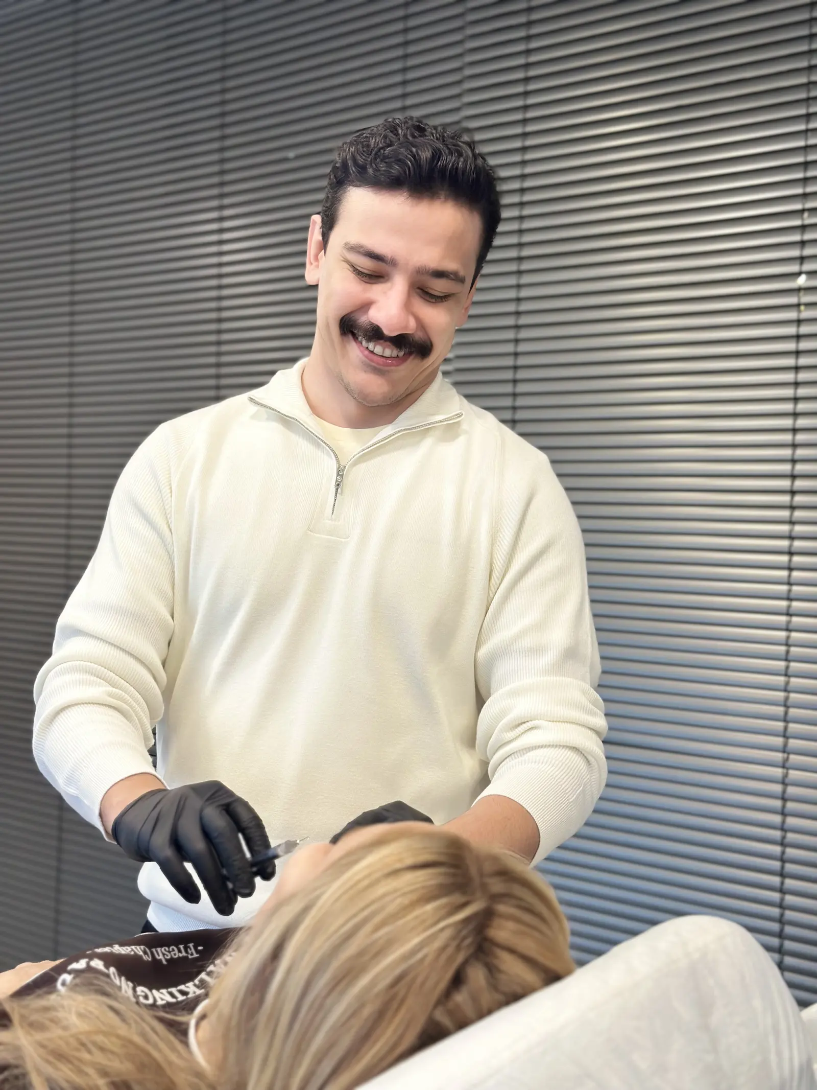 Clinic-provided photograph of Dr Batıbey Batmacı
