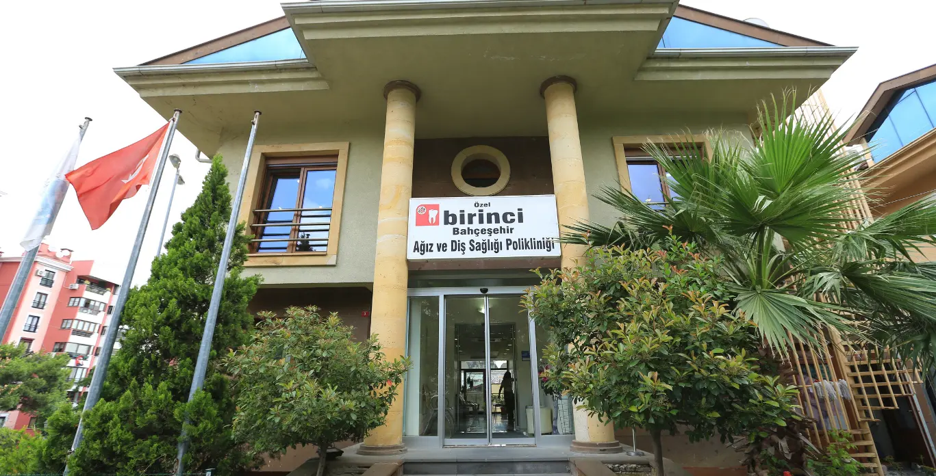 Clinic-provided photograph of Bir İnci Bahçeşehir Dental Clinic