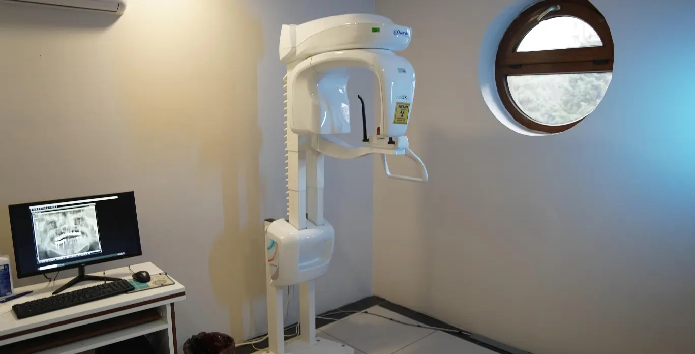 Clinic-provided photograph of Bir İnci Bahçeşehir Dental Clinic