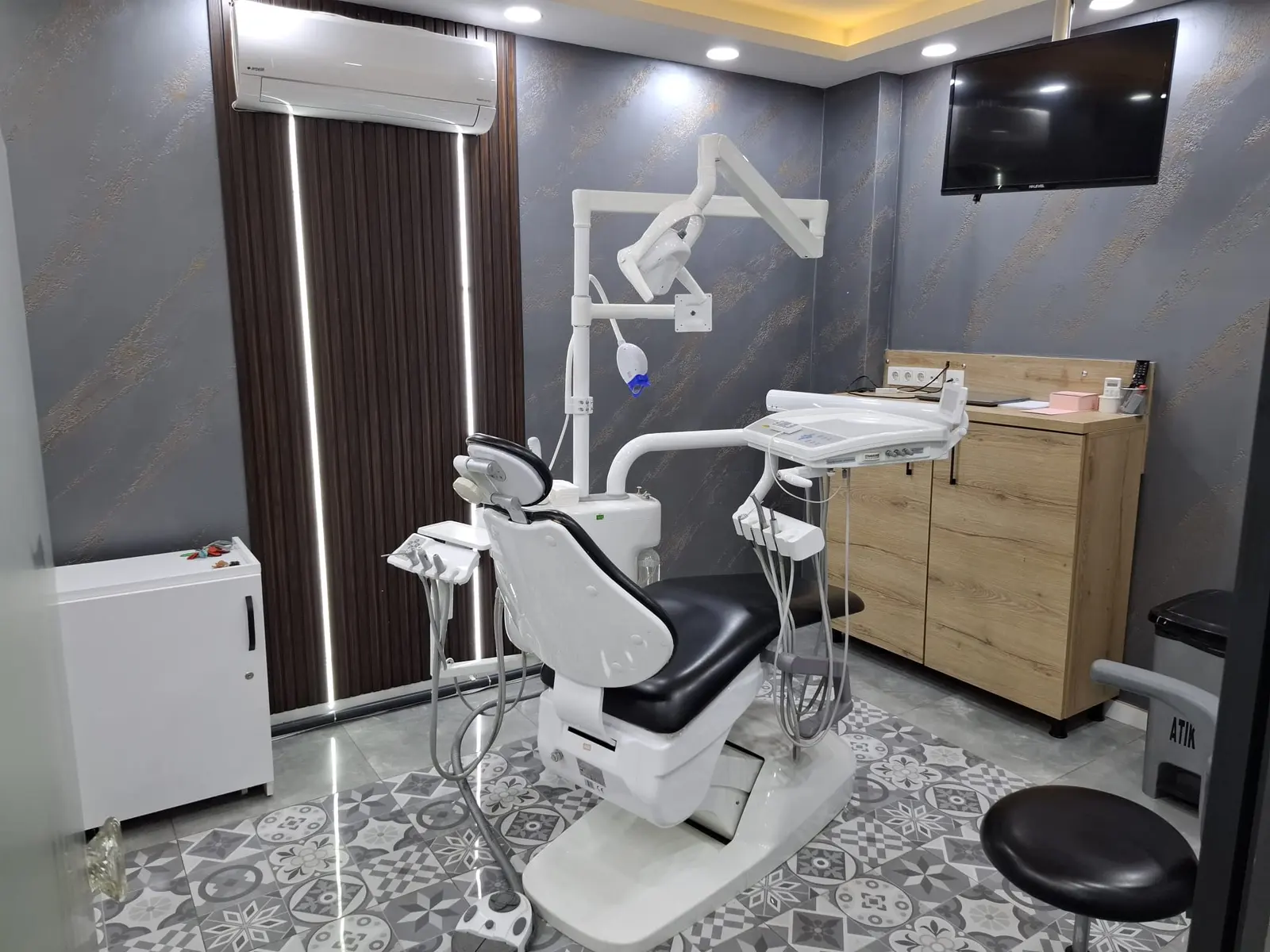 Clinic-provided photograph of Familya Dental Clinic