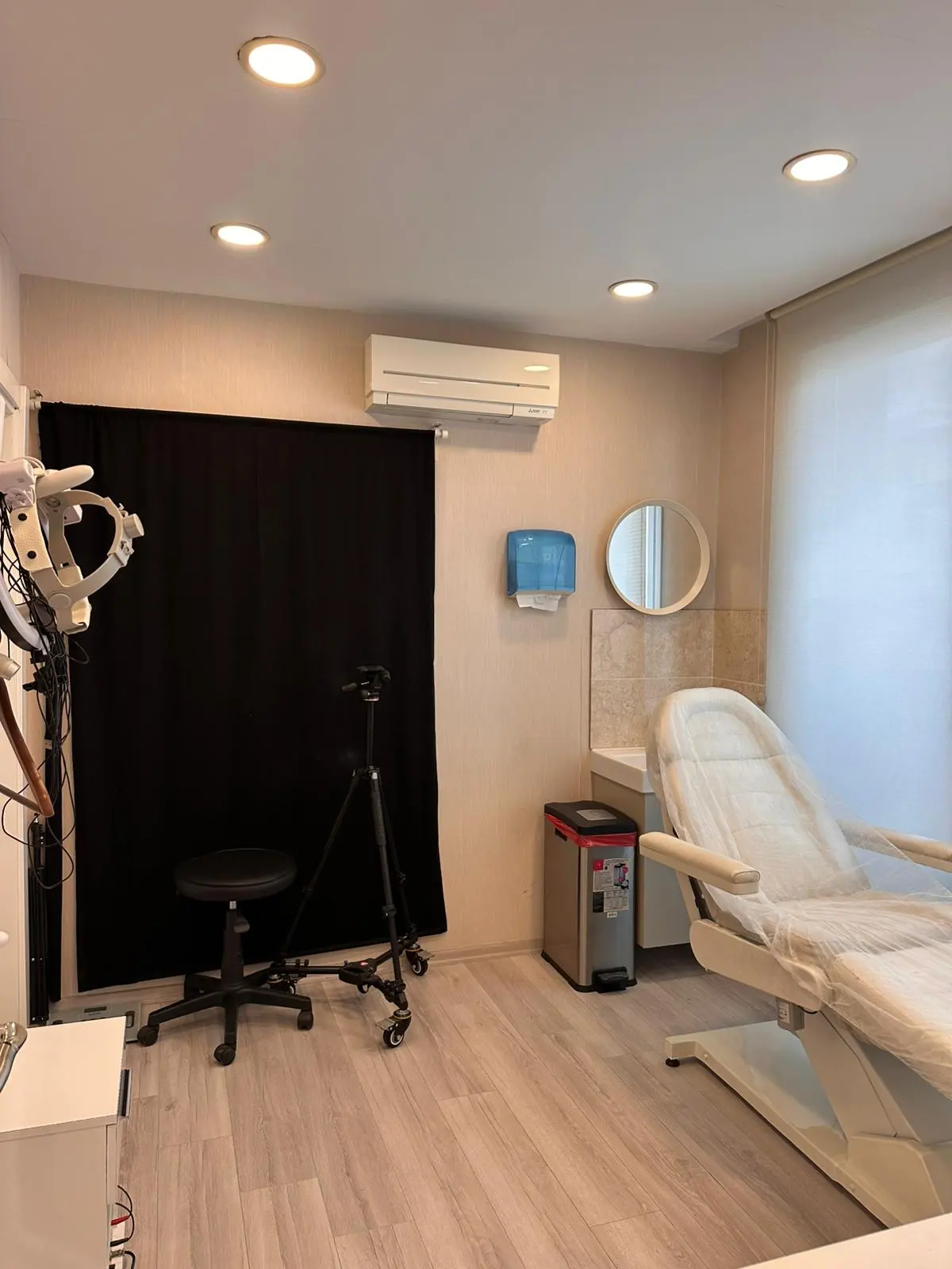 Clinic-provided photograph of Dr Cem İnan Bektaş