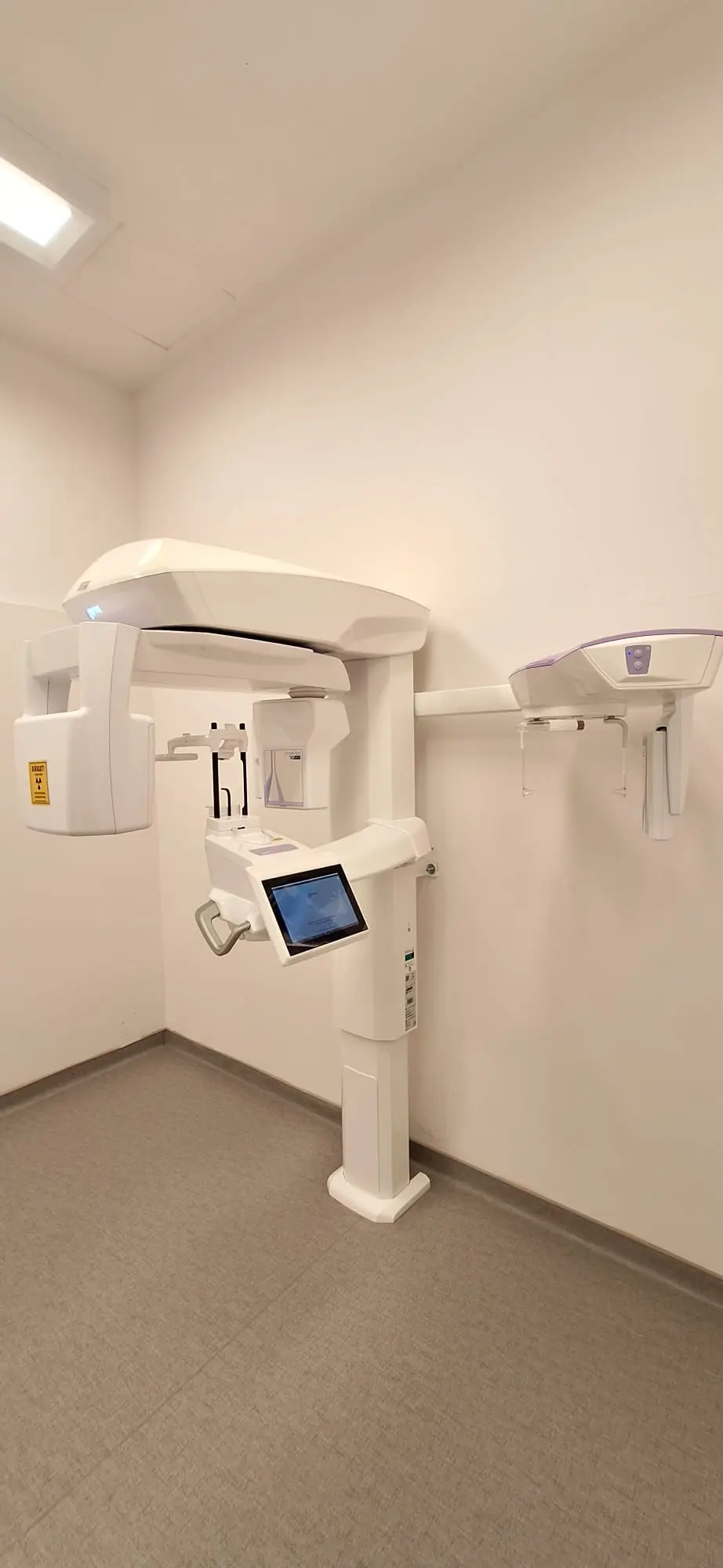 Clinic-provided photograph of Üsküdar University Dental Clinic