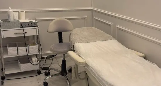 Clinic-provided photograph of Dr Mehmet Serkan Dinar