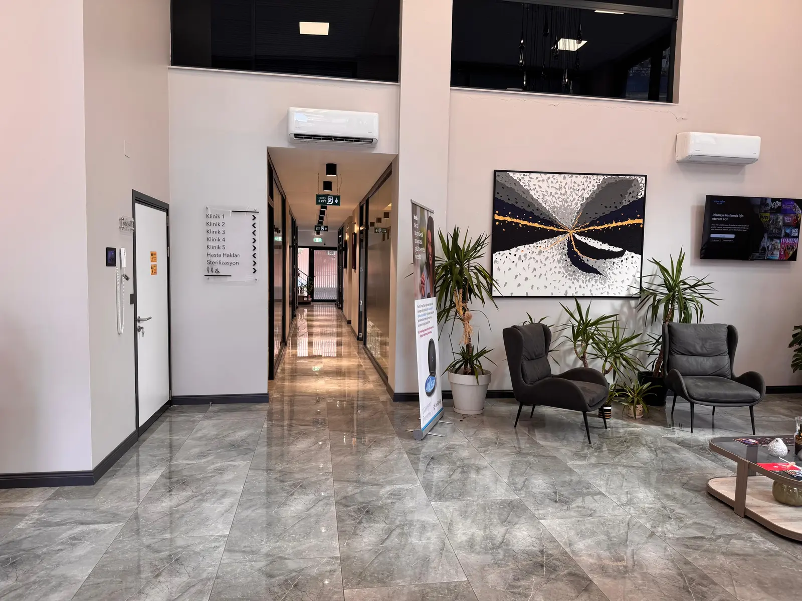 Clinic-provided photograph of Dentapera Dental Clinic
