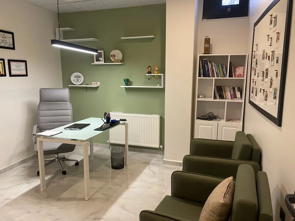 Clinic-provided photograph of Dr Ebru Coşkun
