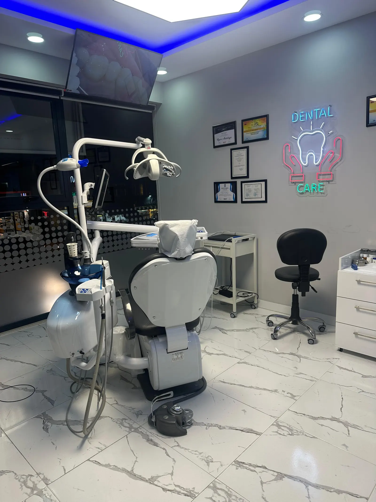 Von der Klinik bereitgestelltes Foto von Dr. Nizam Abdullayev