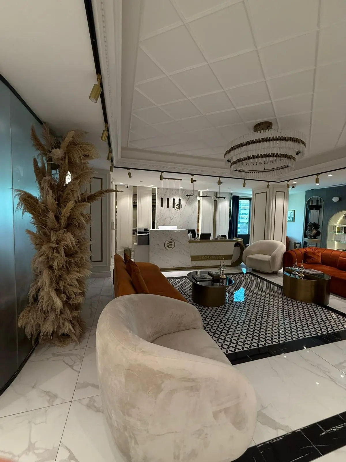 Clinic-provided photograph of Dr Mehmet Uzuner