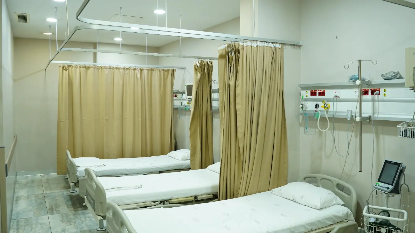Clinic-provided photograph of Küçükçekmece Hospital