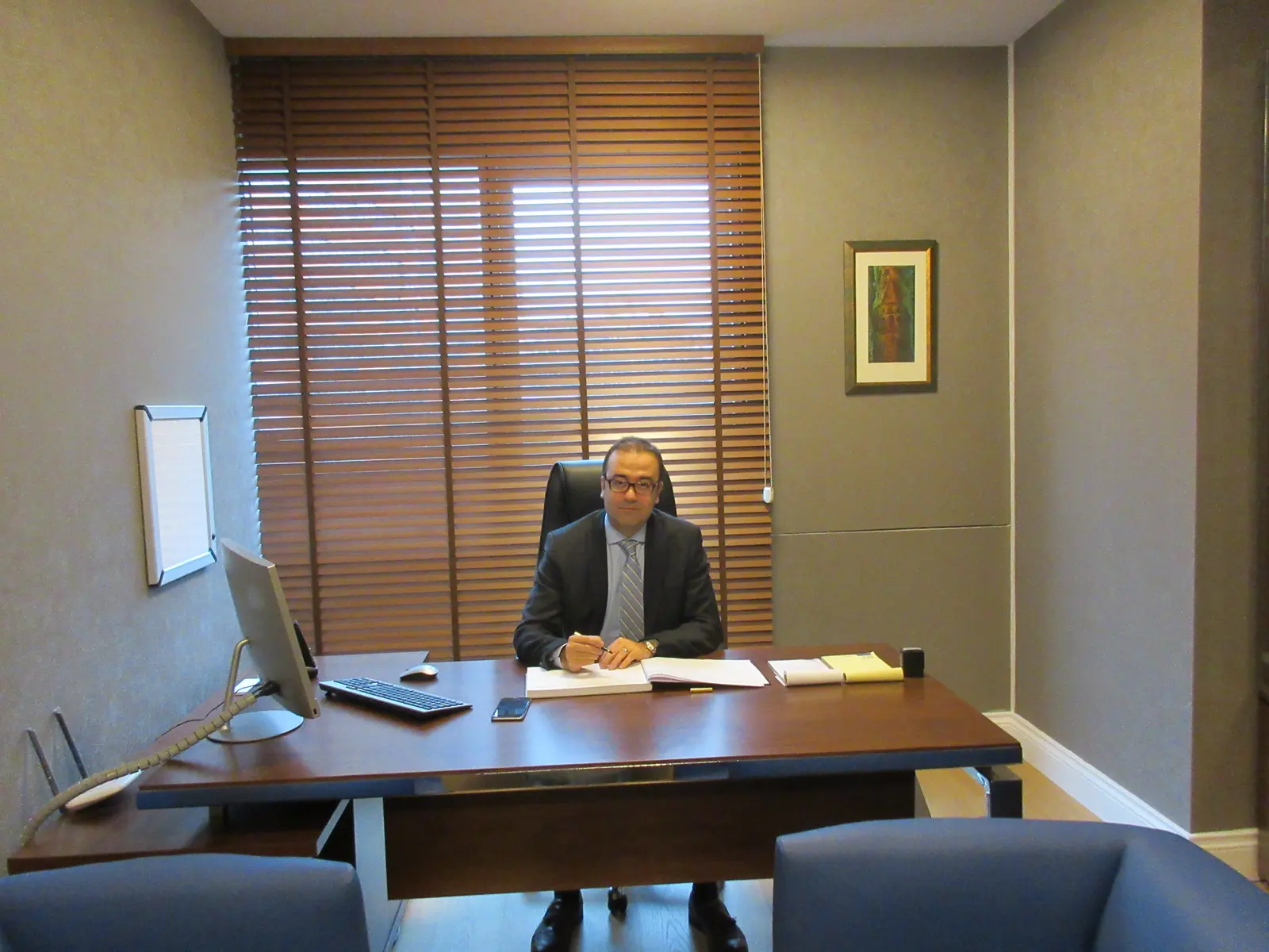 Clinic-provided photograph of Dr Mustafa Tolga Mertoğlu