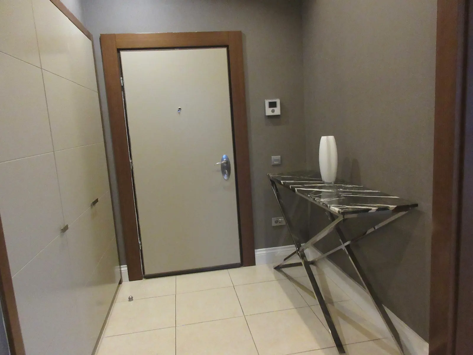 Clinic-provided photograph of Dr Mustafa Tolga Mertoğlu