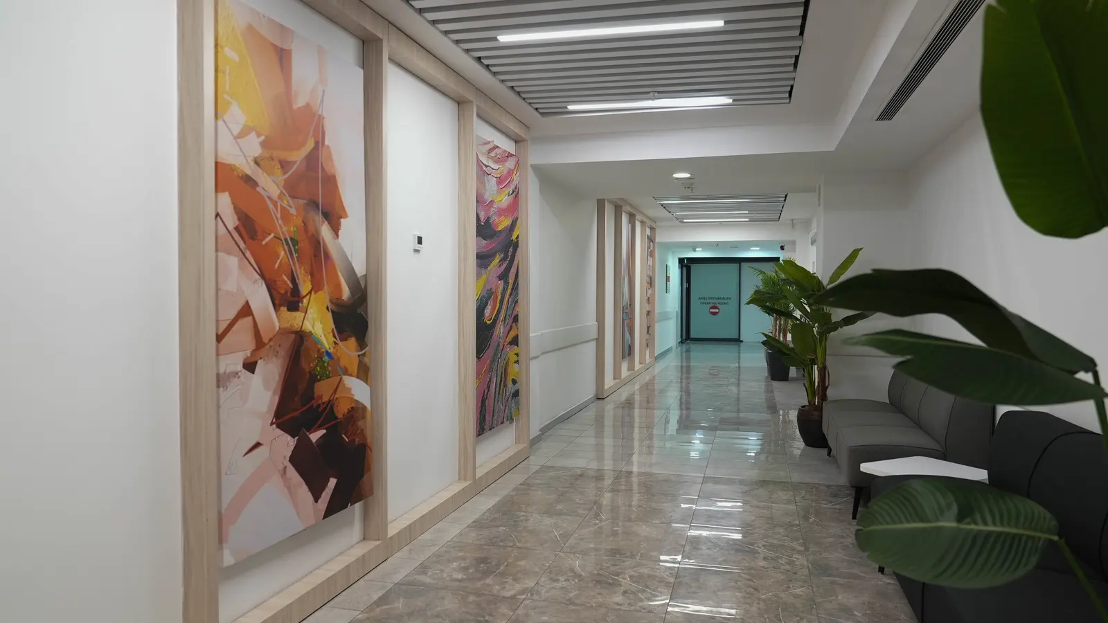 Clinic-provided photograph of Medical Park TEM