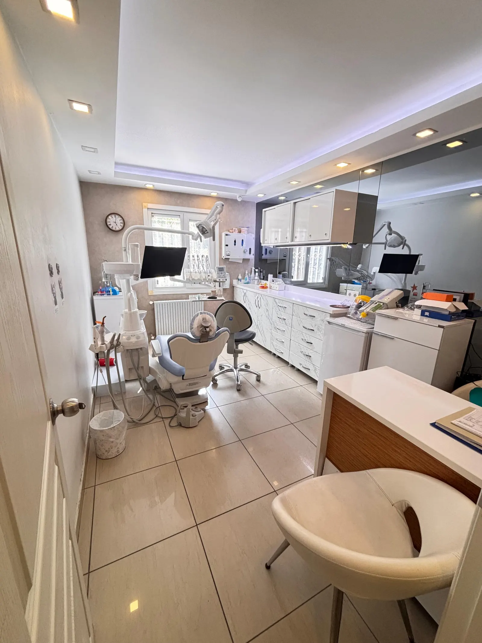 Clinic-provided photograph of Doğa Dental Clinic