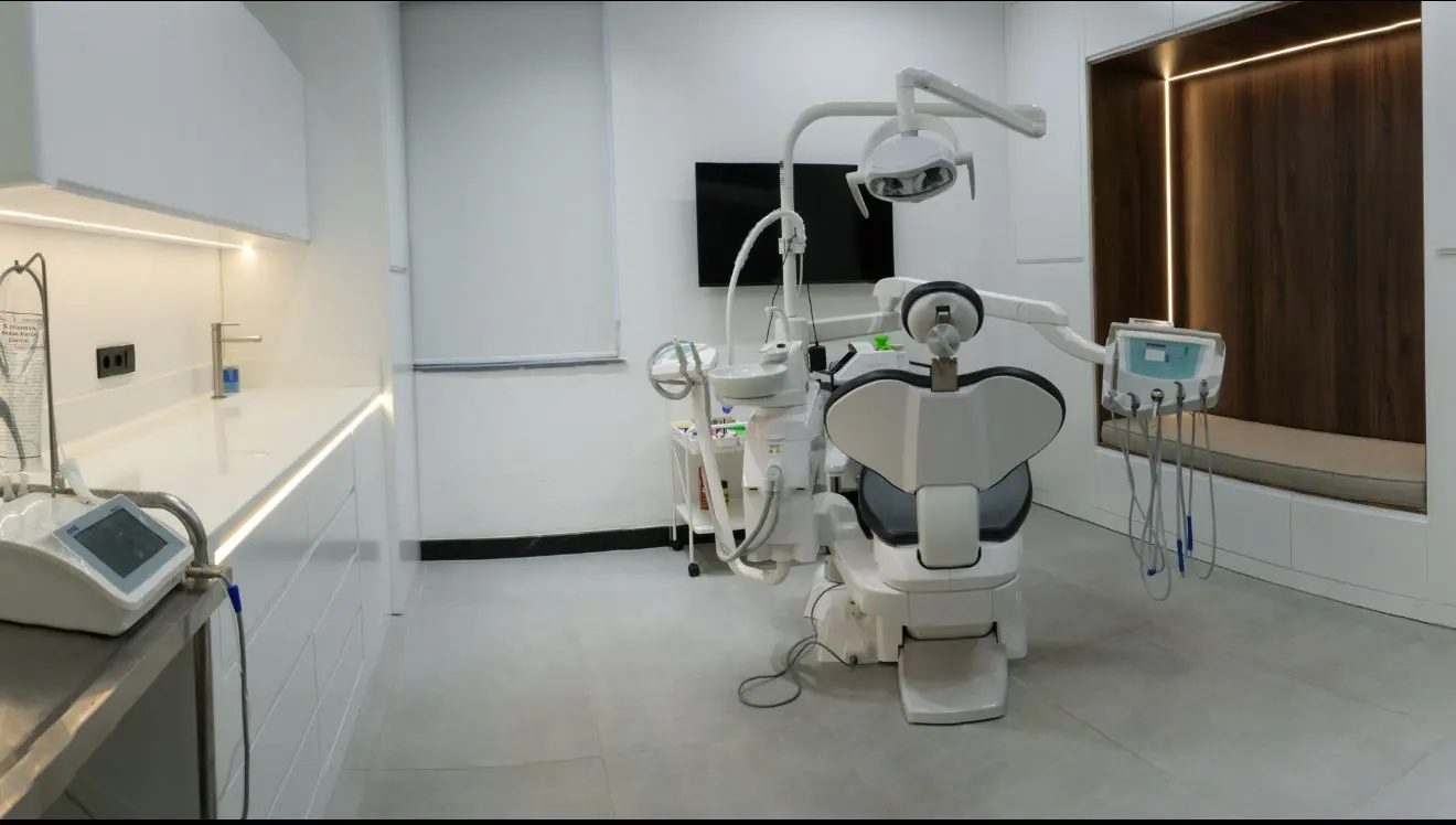 Von der Klinik bereitgestelltes Foto von SDC Ahmet Tosunoğlu Zahnklinik