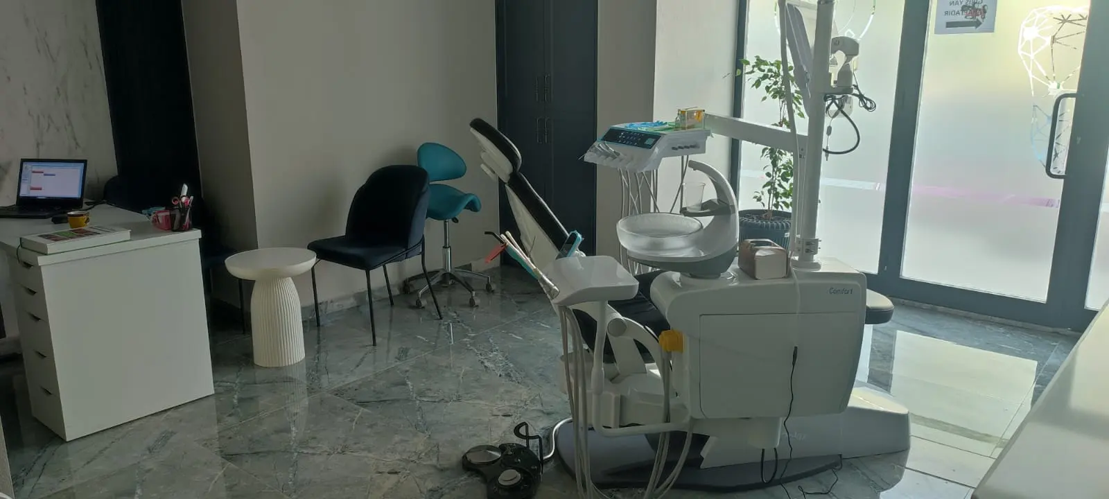 Clinic-provided photograph of D Dental