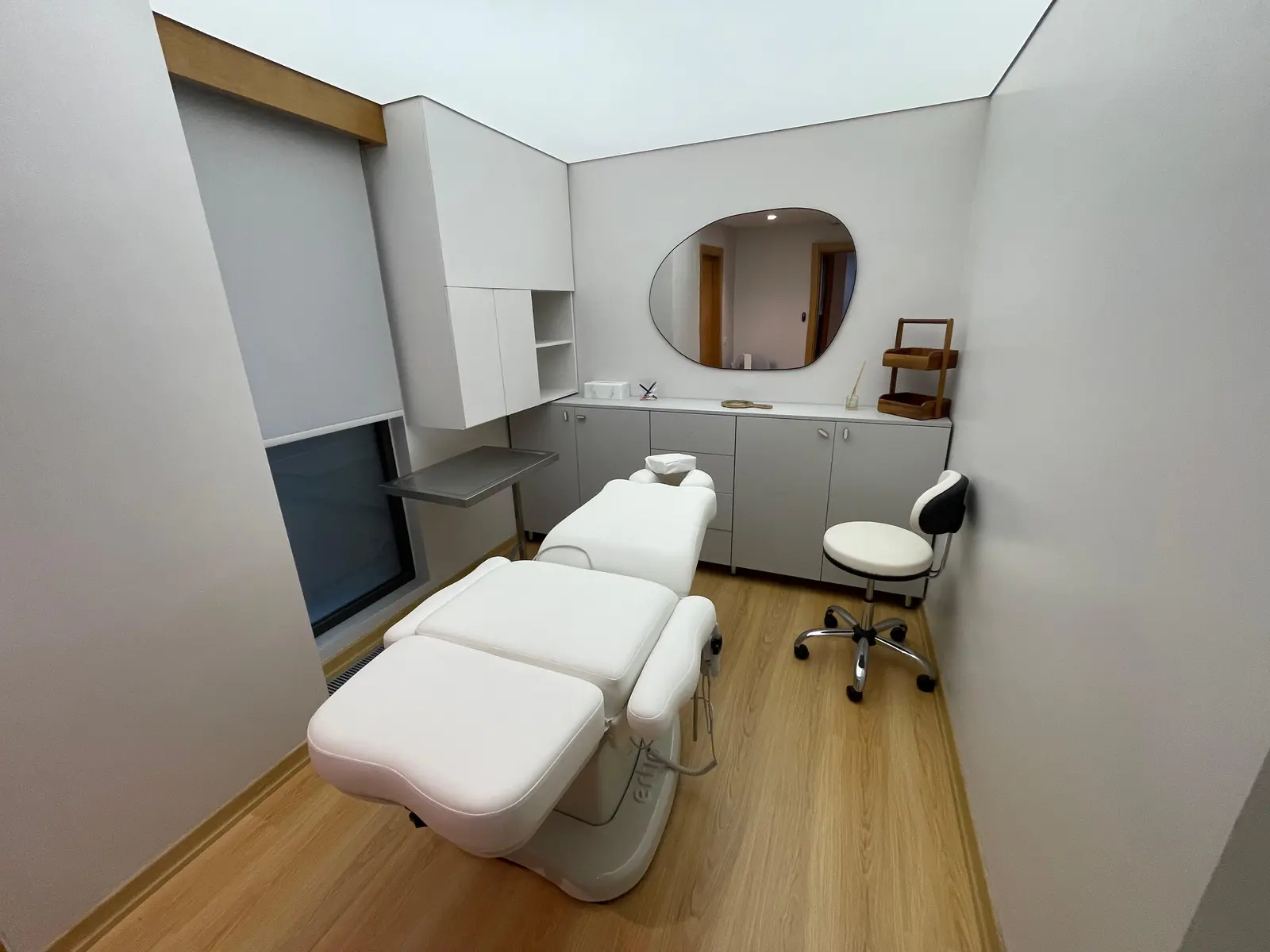 Clinic-provided photograph of Assoc. Prof. Dr Mehmet Emin Cem Yıldırım