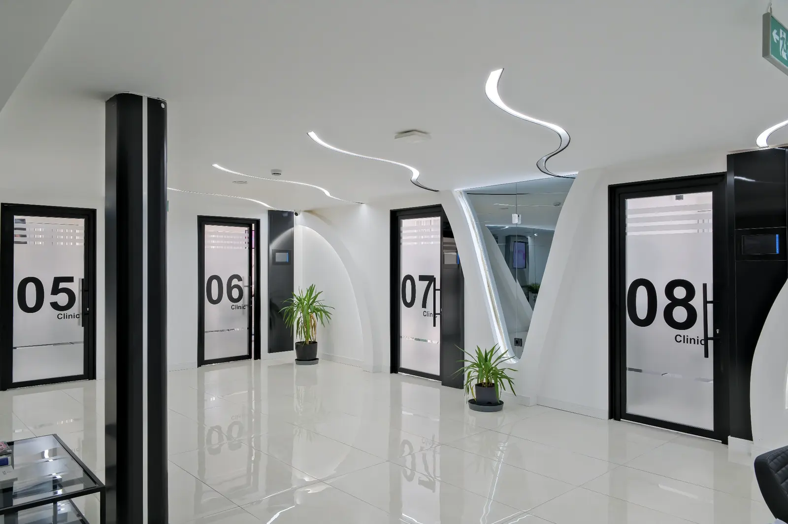 Clinic-provided photograph of VK Smile Studio Dental Clinic