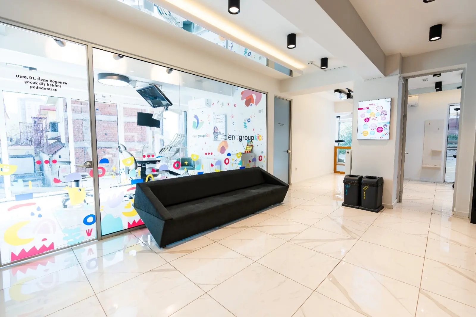 Clinic-provided photograph of Ataşehir Dentgroup Dental Clinic