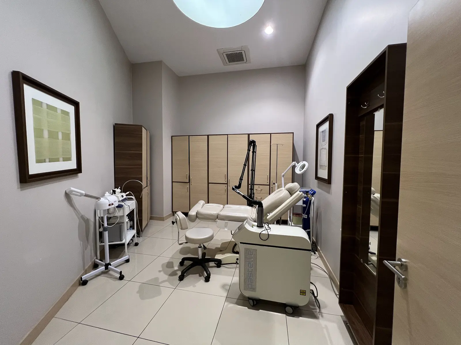 Von der Klinik bereitgestelltes Foto von Dr. Yasemin Savaş Klinik