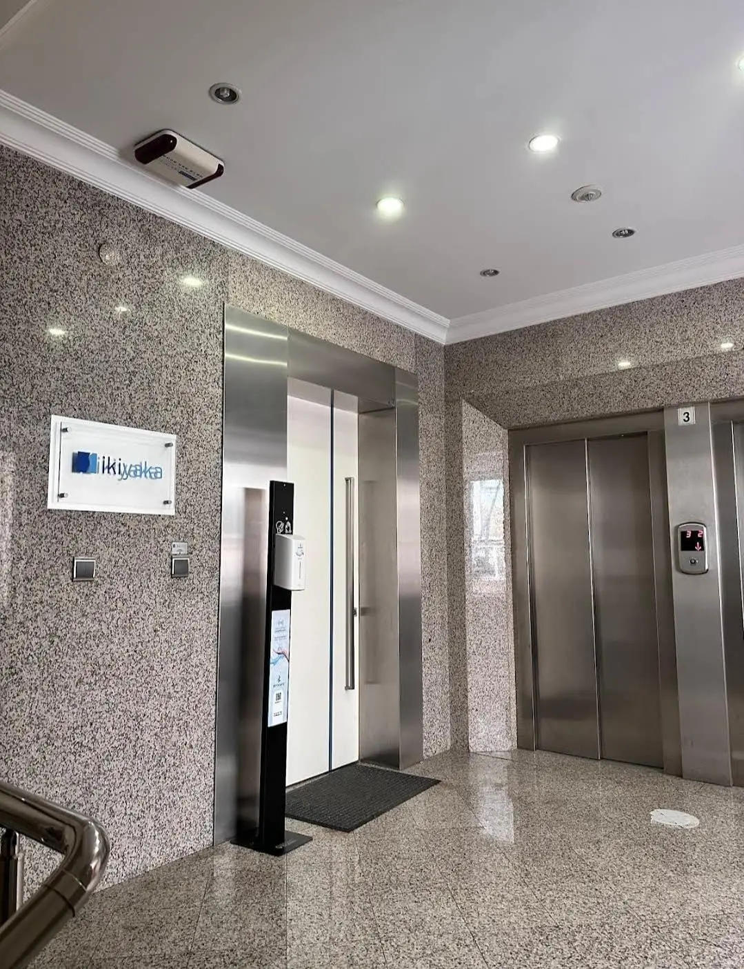 Clinic-provided photograph of İkiyaka Dental Clinic