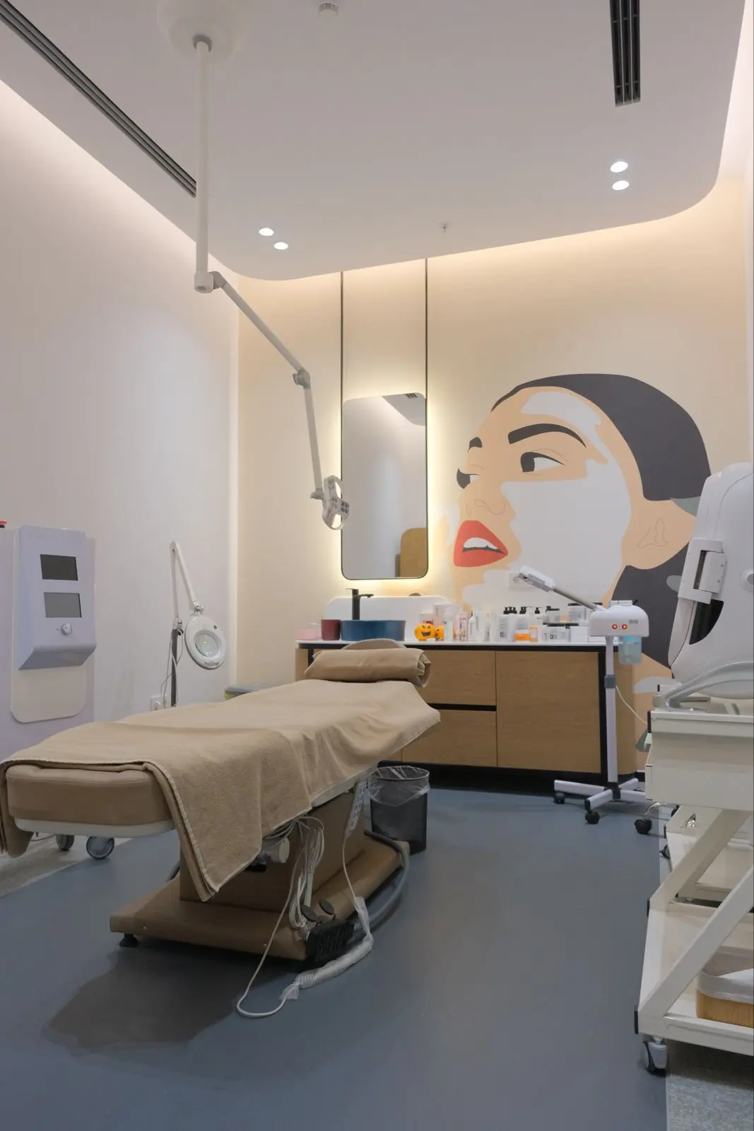 Clinic-provided photograph of Nova Pol Clinic