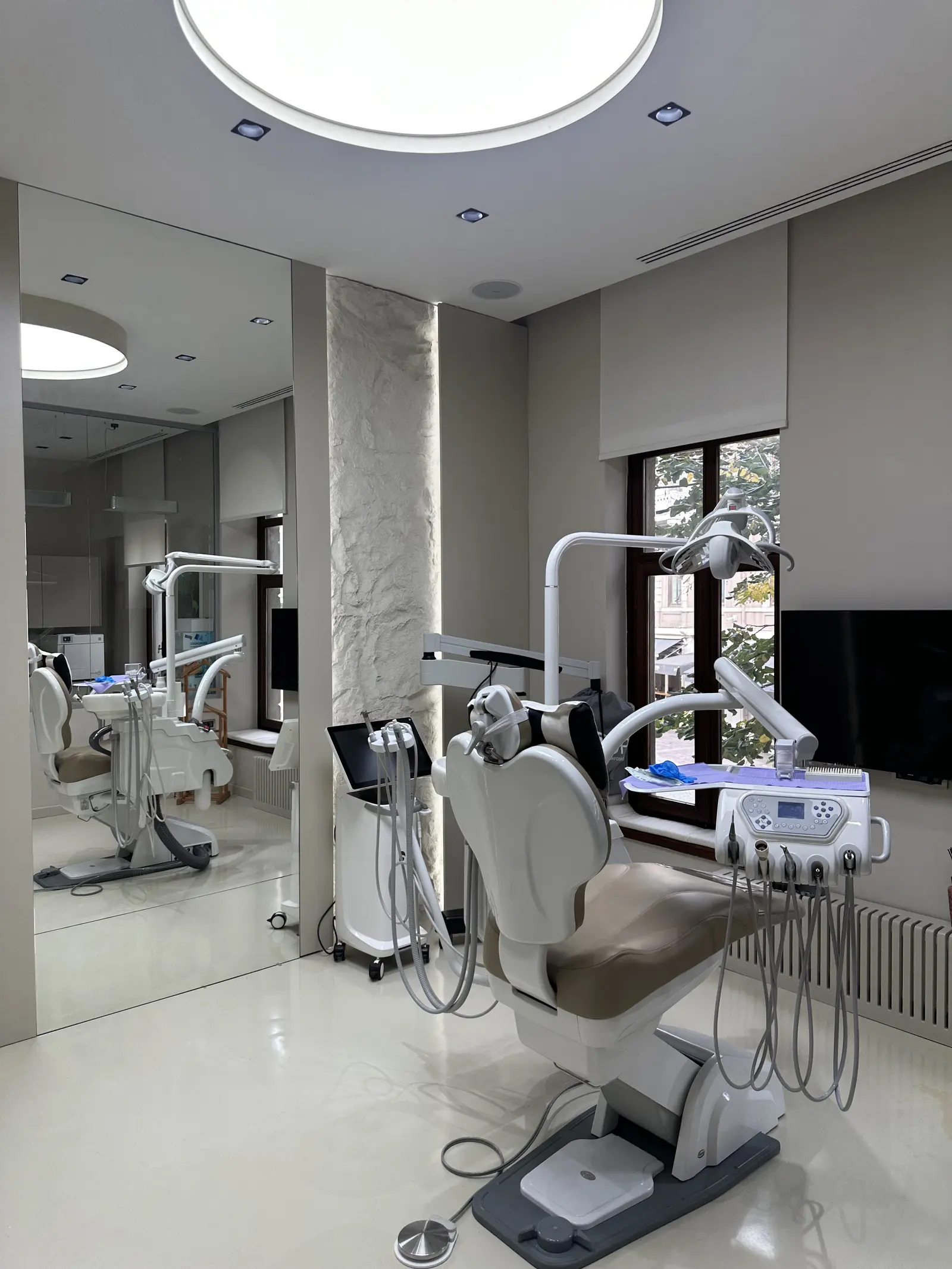 Clinic-provided photograph of Dr Mustafa Eyüp Çelik