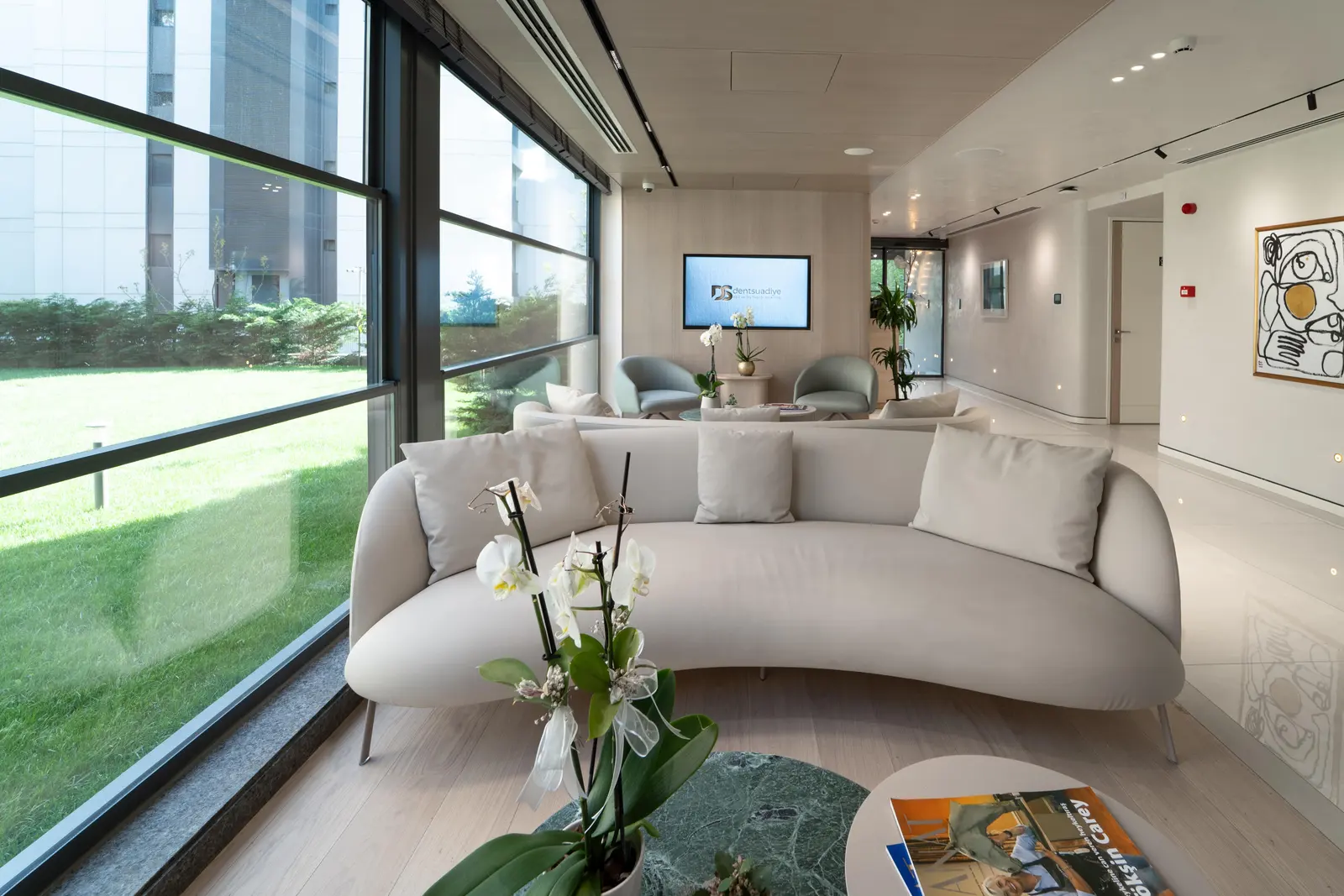 Clinic-provided photograph of Dentsuadiye Cadde Dental Clinic