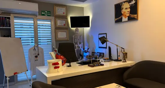 Clinic-provided photograph of Assoc. Prof. Dr Hasan Ersöz