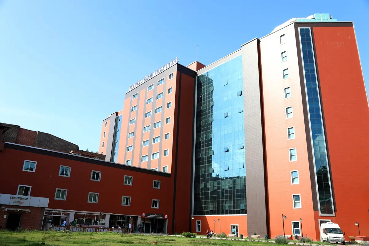 Clinic-provided photograph of Gaziosmanpaşa University Hospital