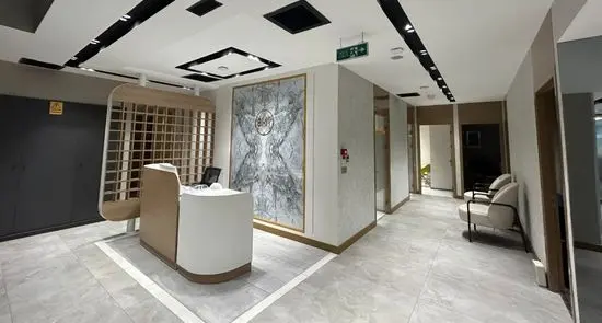 Clinic-provided photograph of AKL Clinic