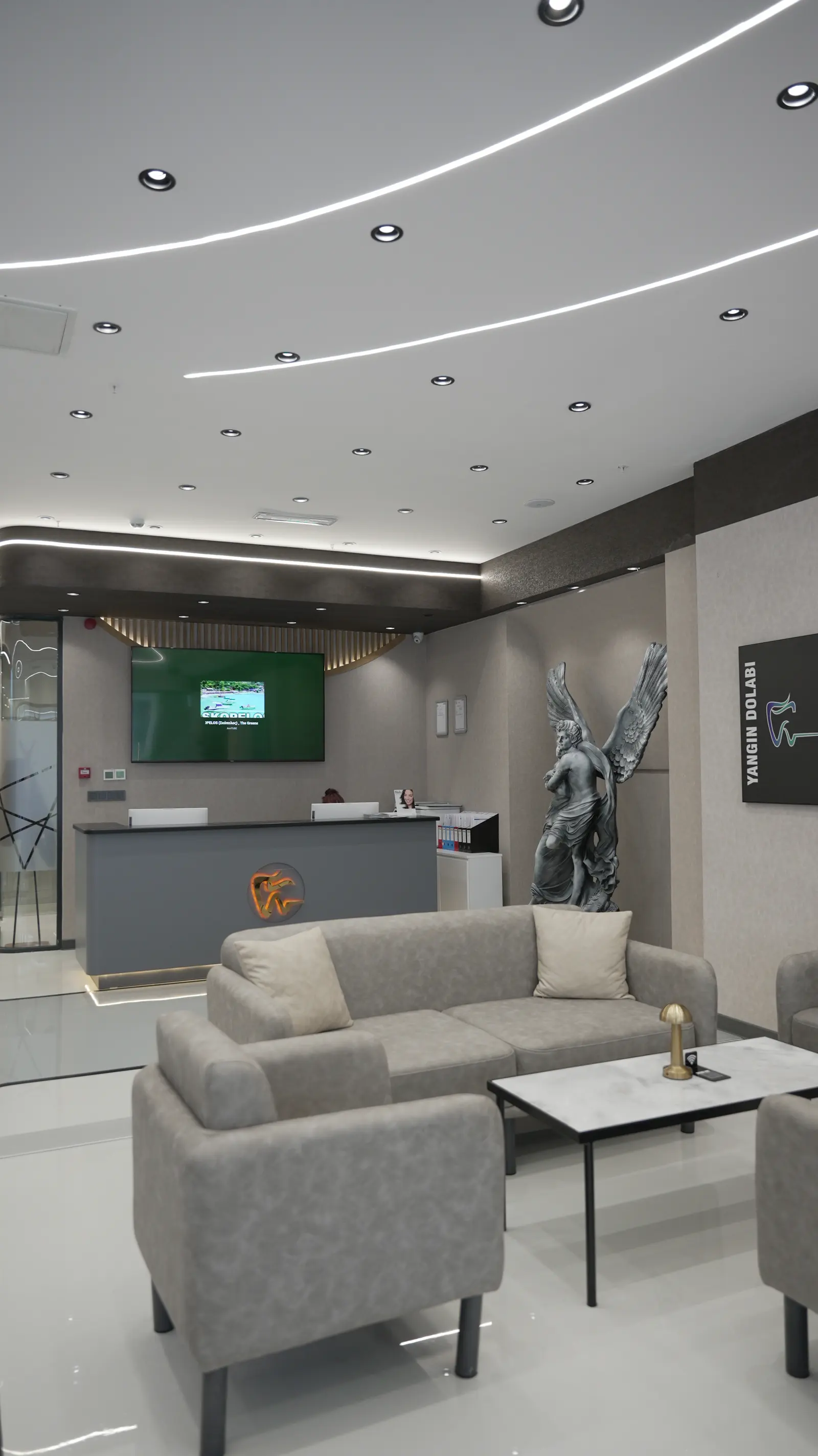 Clinic-provided photograph of İST Dental Clinic