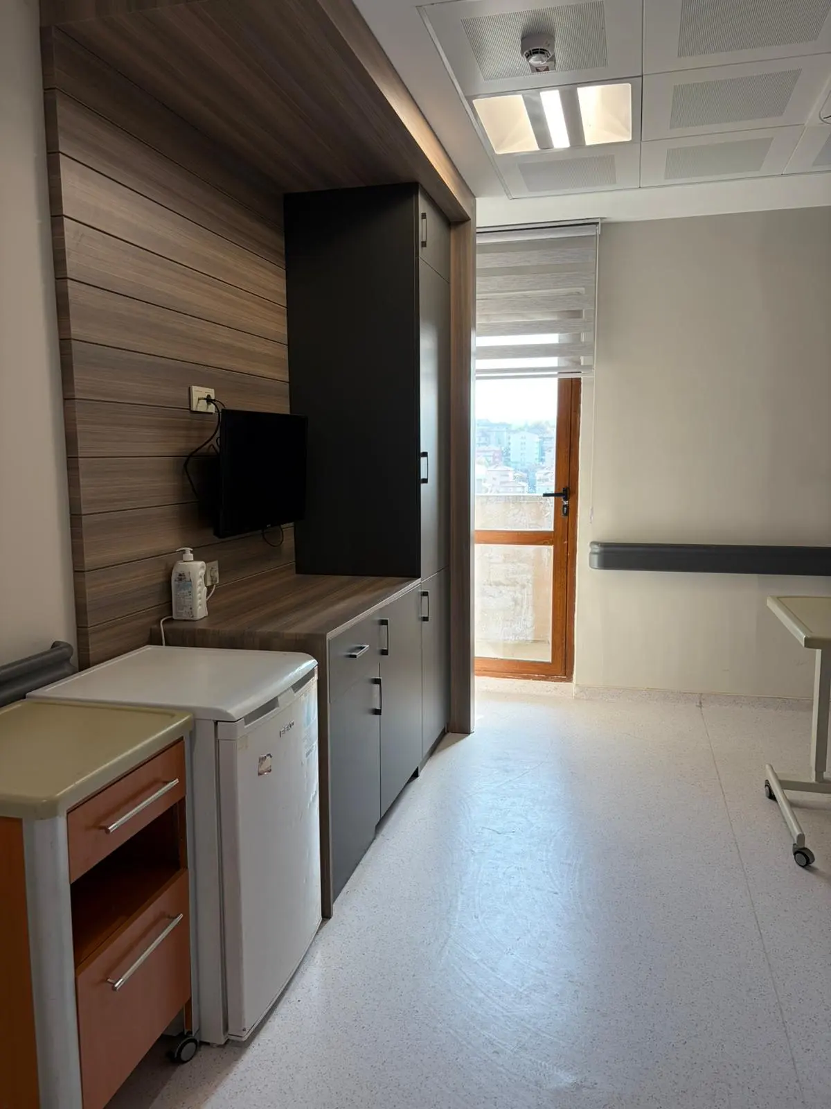 Clinic-provided photograph of Ankara Training and Research Hospital