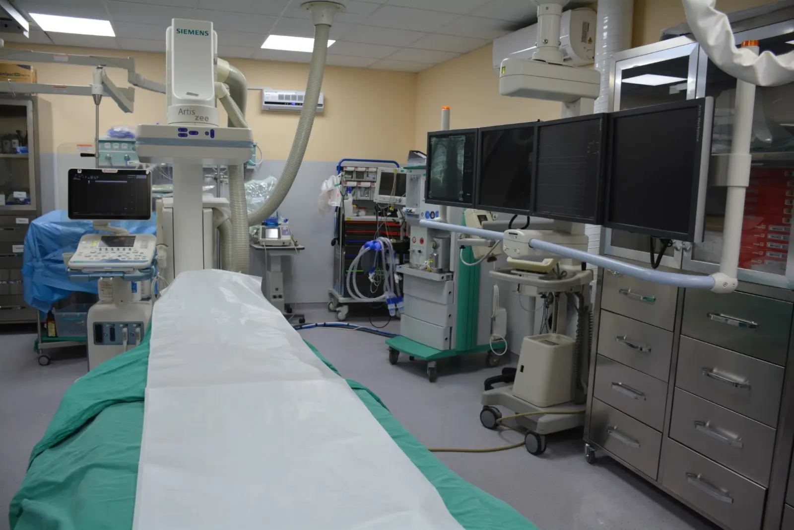 Clinic-provided photograph of Ankara Training and Research Hospital
