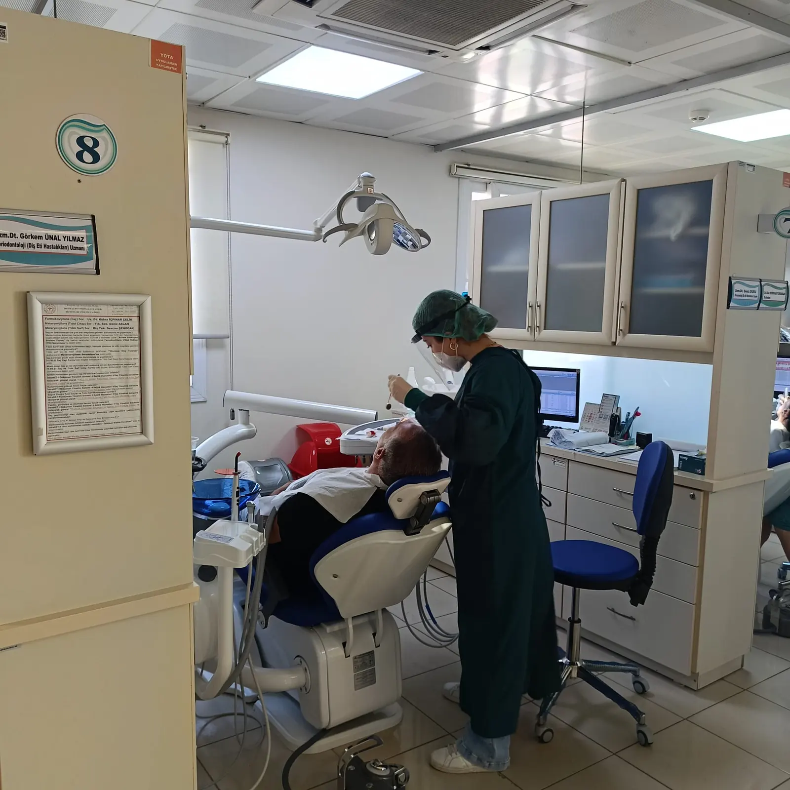 Von der Klinik bereitgestelltes Foto von Karşıyaka Zahnklinik