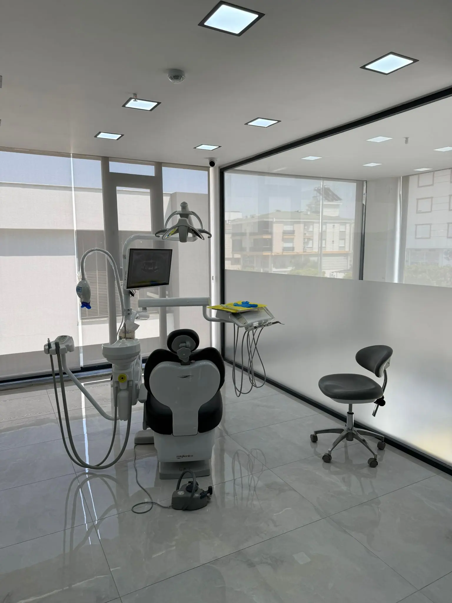 Clinic-provided photograph of Mdent Dental Clinic