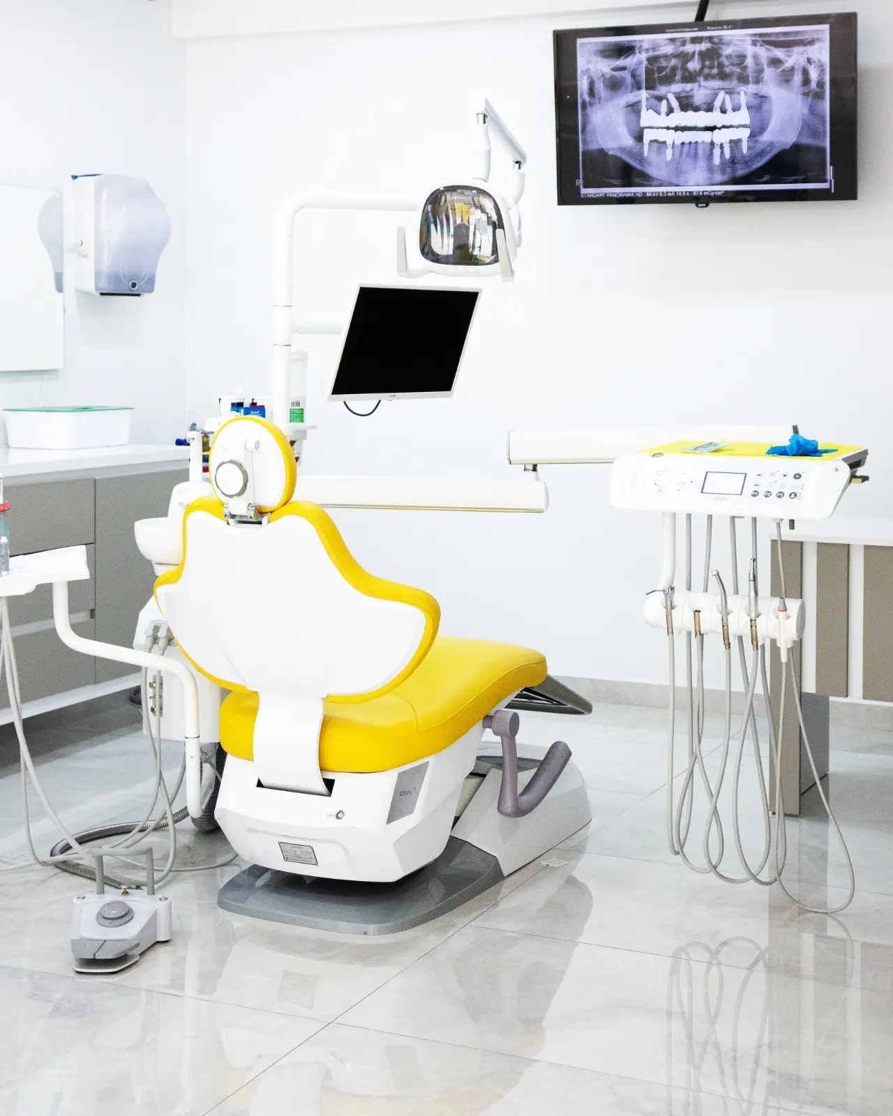 Clinic-provided photograph of Mdent Dental Clinic