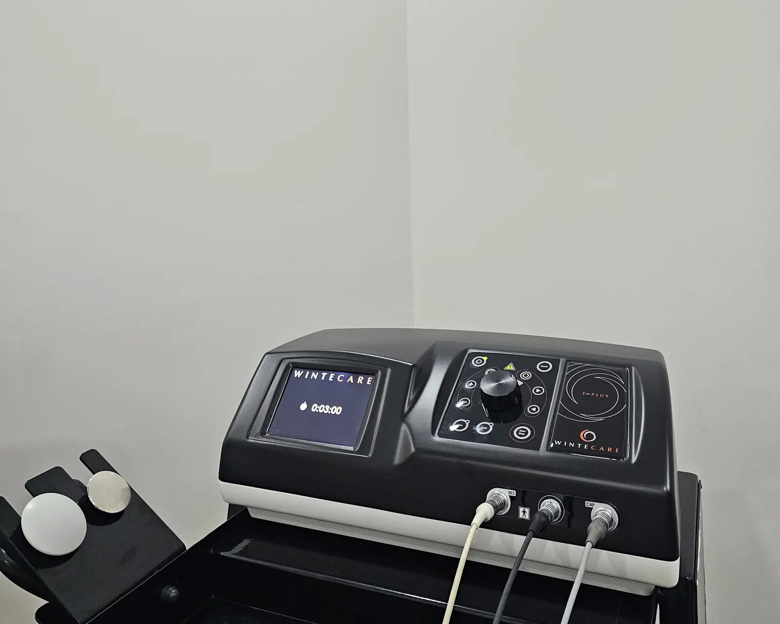 Clinic-provided photograph of Prof. Dr Ali Erdoğan