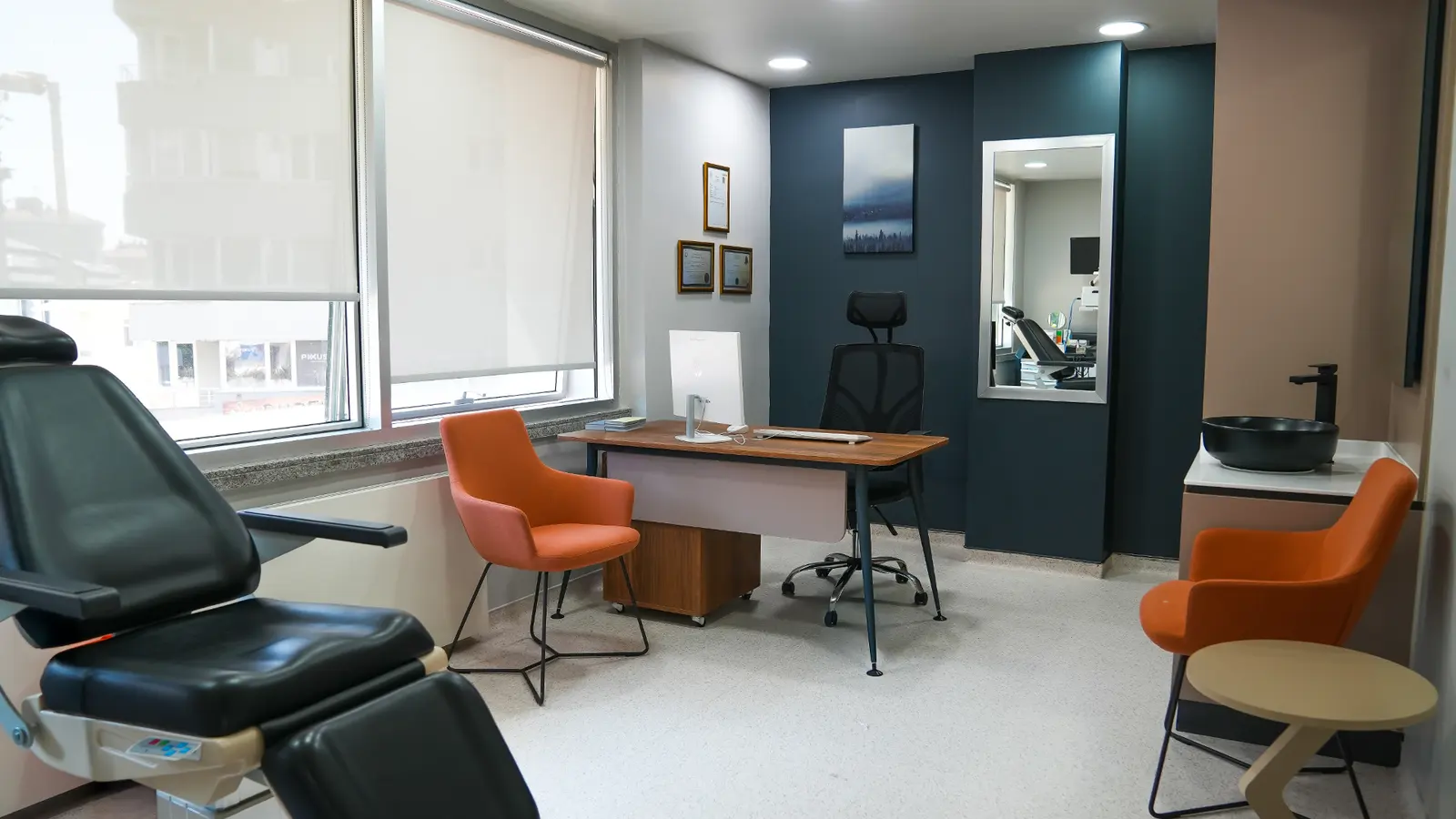 Clinic-provided photograph of Dr Cinik Medical Centre