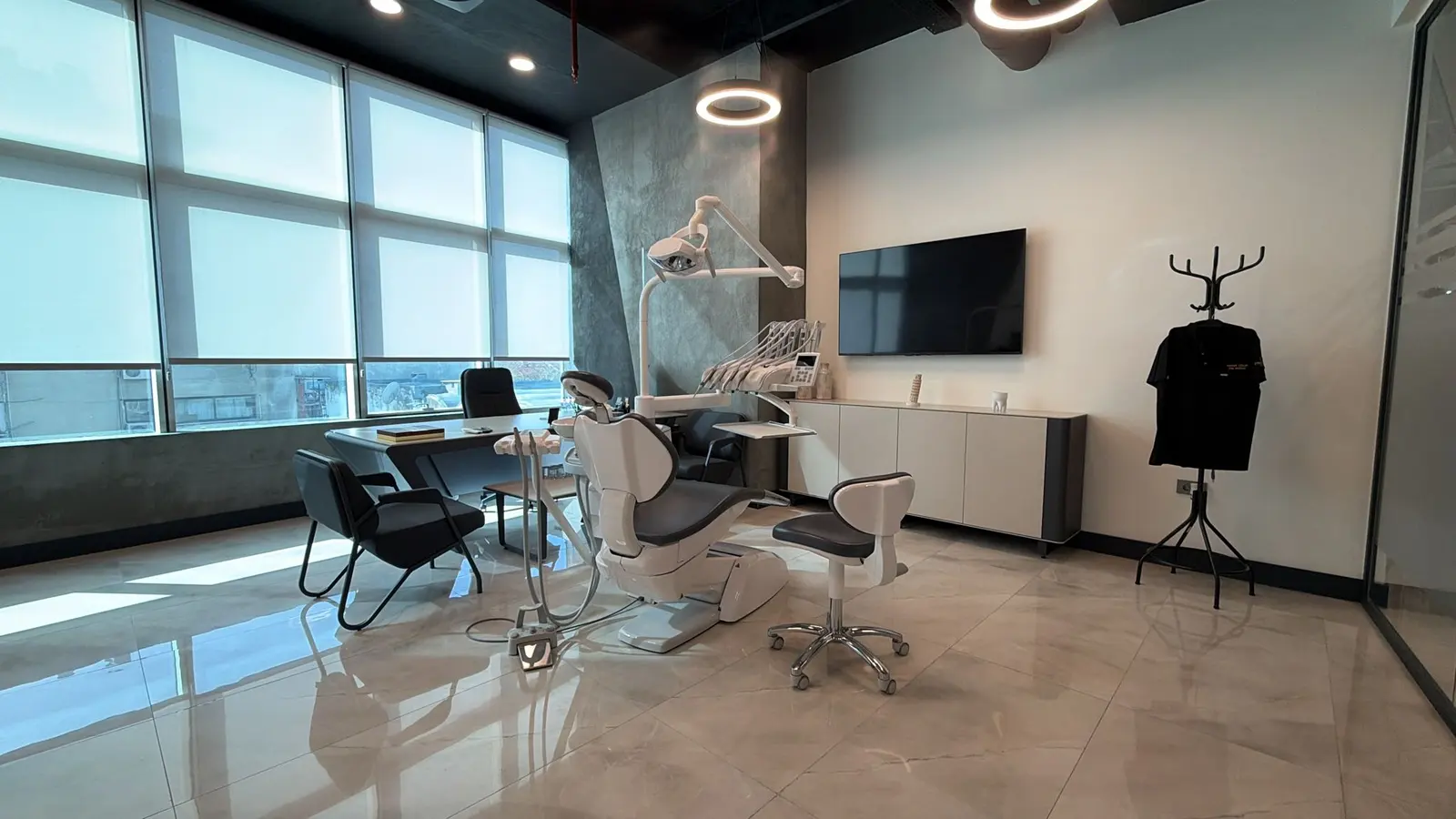 Clinic-provided photograph of Dr Serhat Çelik