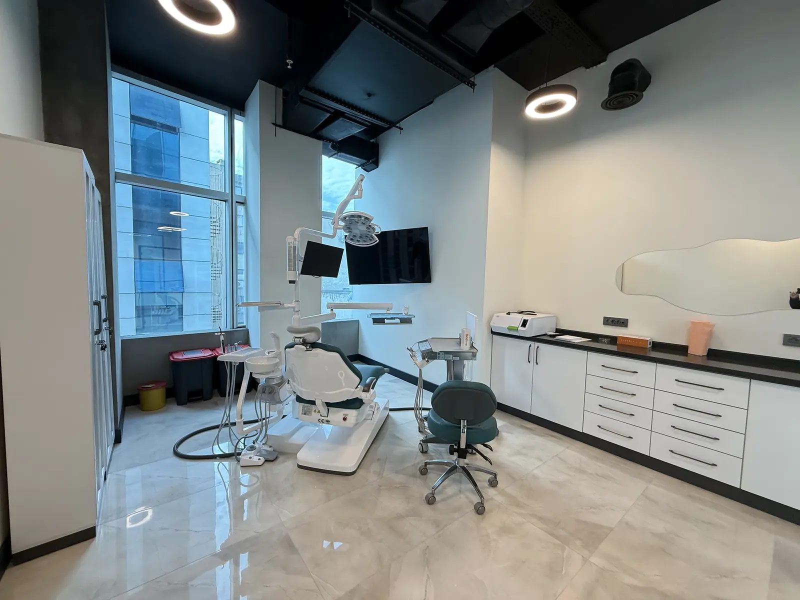 Clinic-provided photograph of Dr Serhat Çelik
