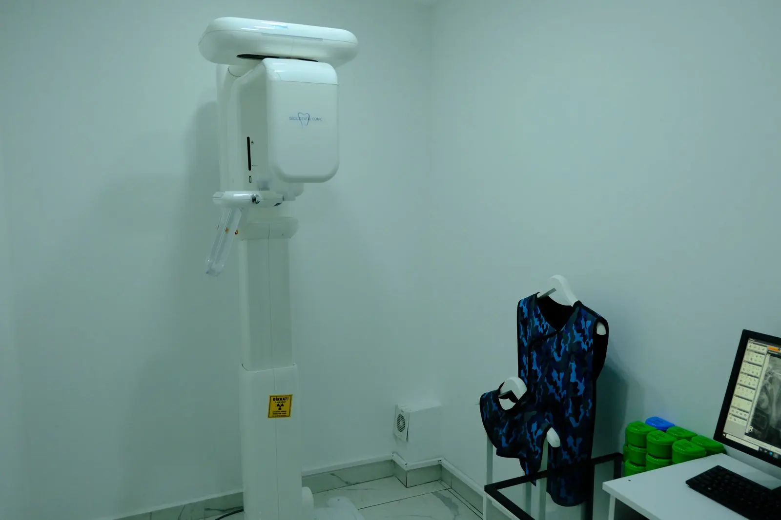 Clinic-provided photograph of Seçil Dental Clinic