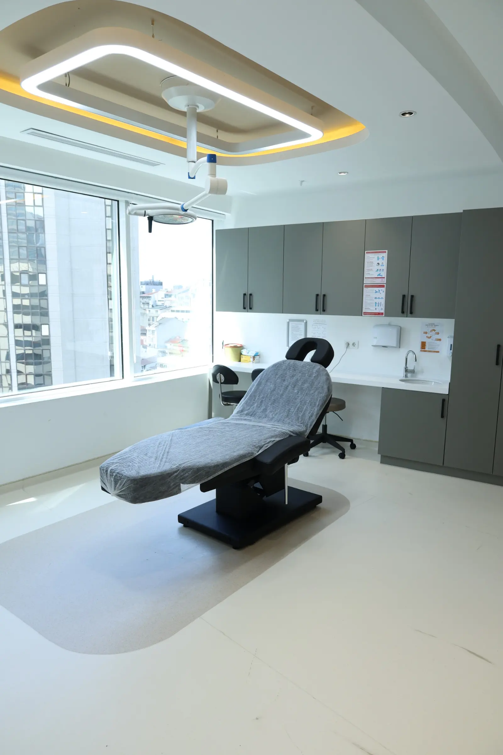 Clinic-provided photograph of Yıldızlar Clinic