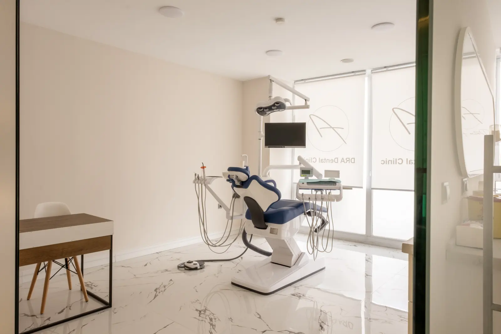 Clinic-provided photograph of DRA Dental Clinic