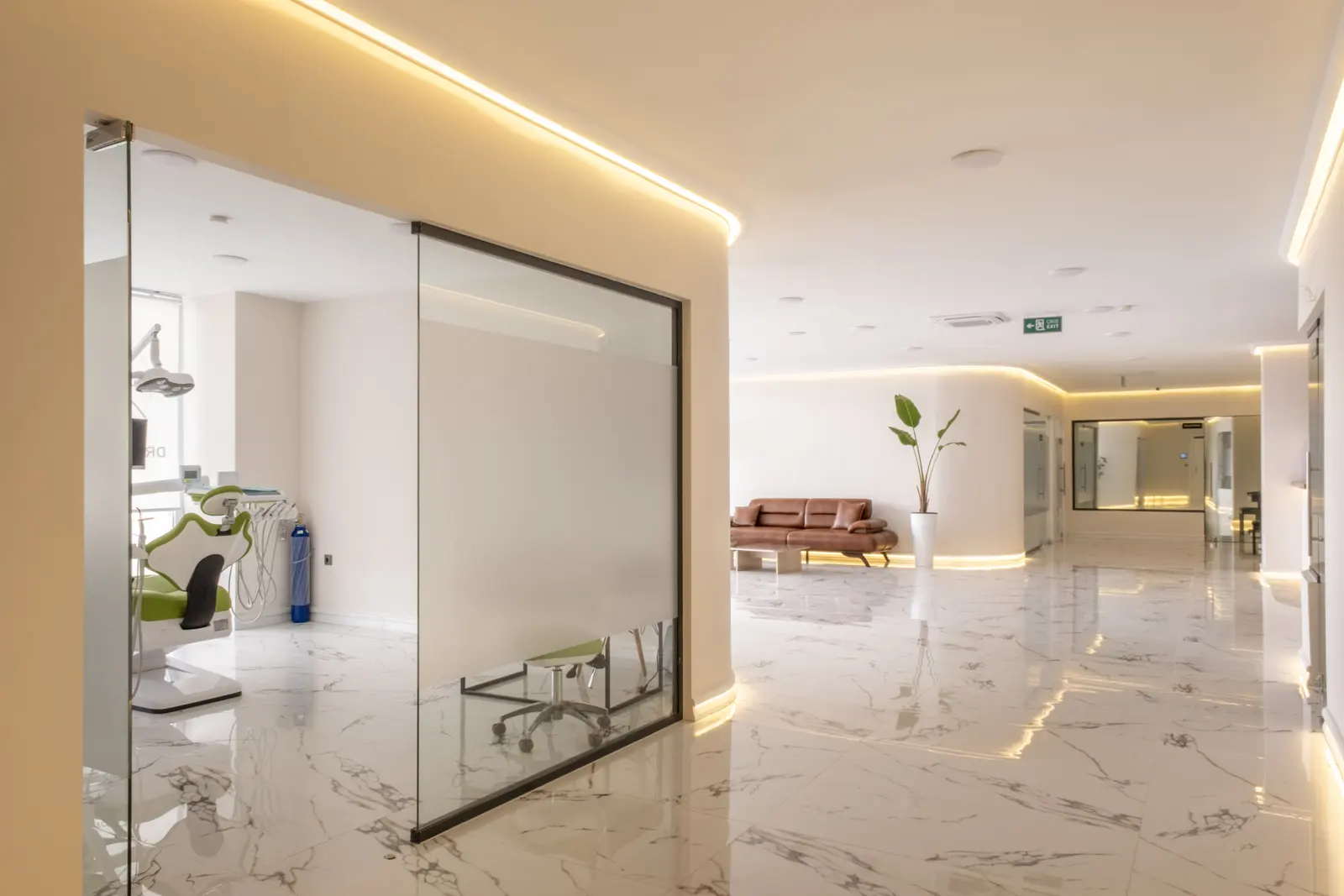 Clinic-provided photograph of DRA Dental Clinic