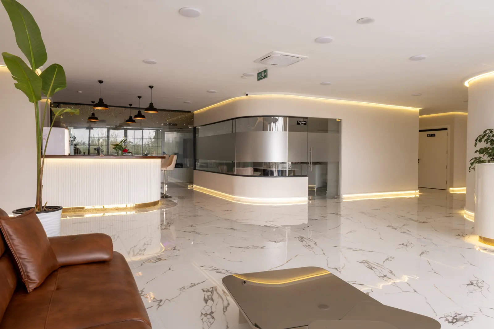 Clinic-provided photograph of DRA Dental Clinic
