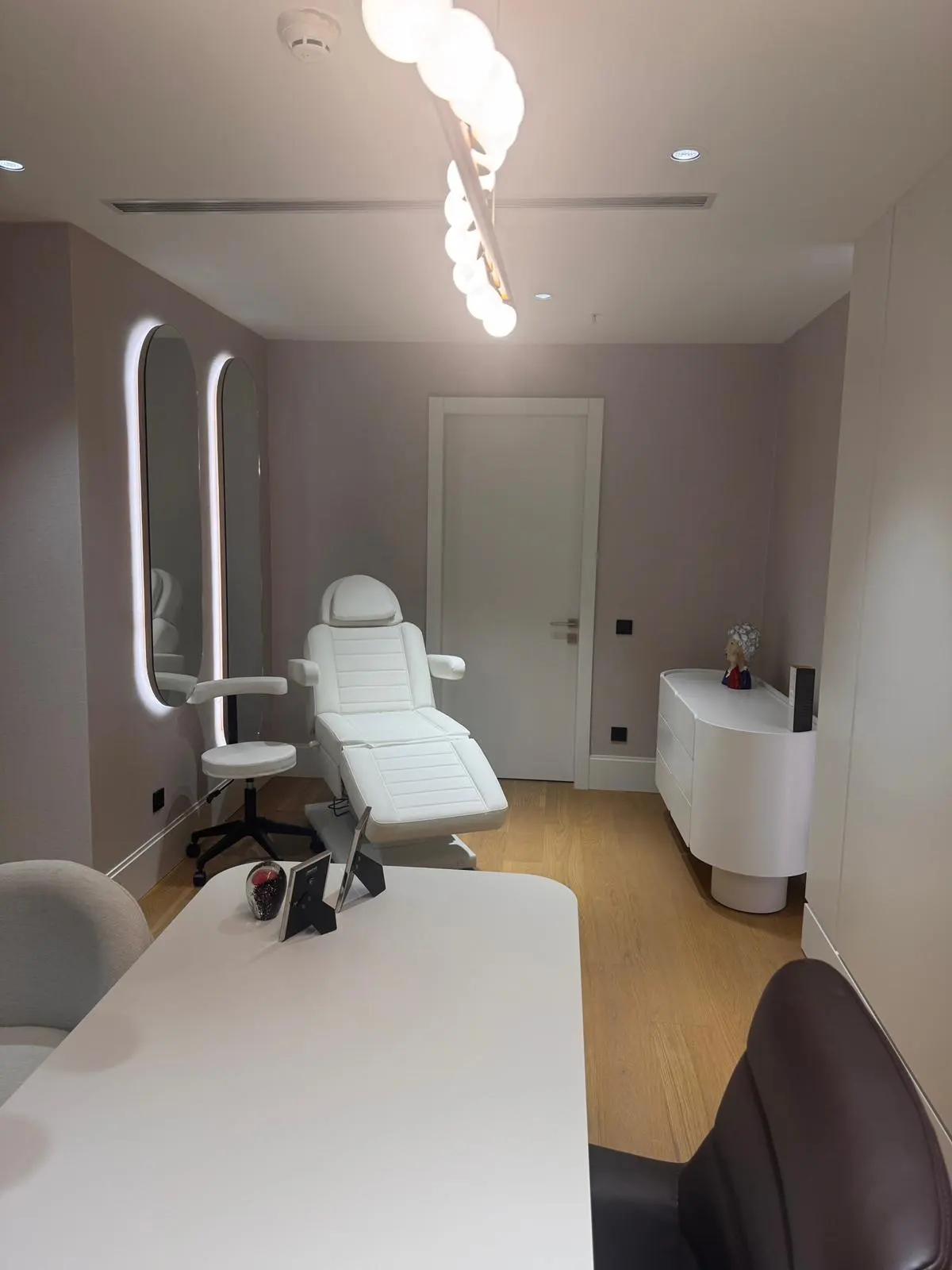 Clinic-provided photograph of Dr Mustafa Önal