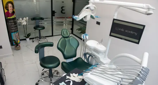 Clinic-provided photograph of Esthetic Smile Academy
