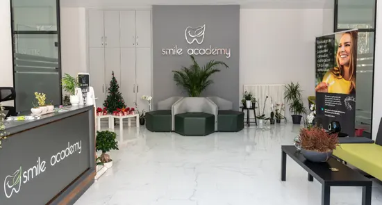 Clinic-provided photograph of Esthetic Smile Academy