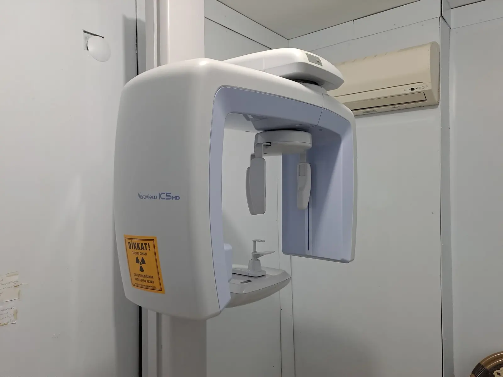 Clinic-provided photograph of Alanya Dental Center